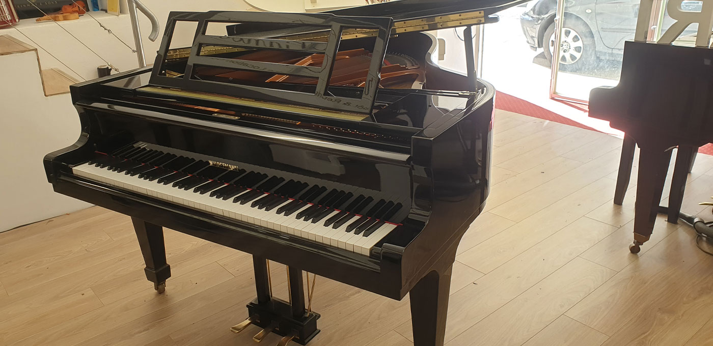 Piano HOFFMANN (VENDU)