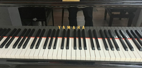 Piano YAMAHA C6 Occasion