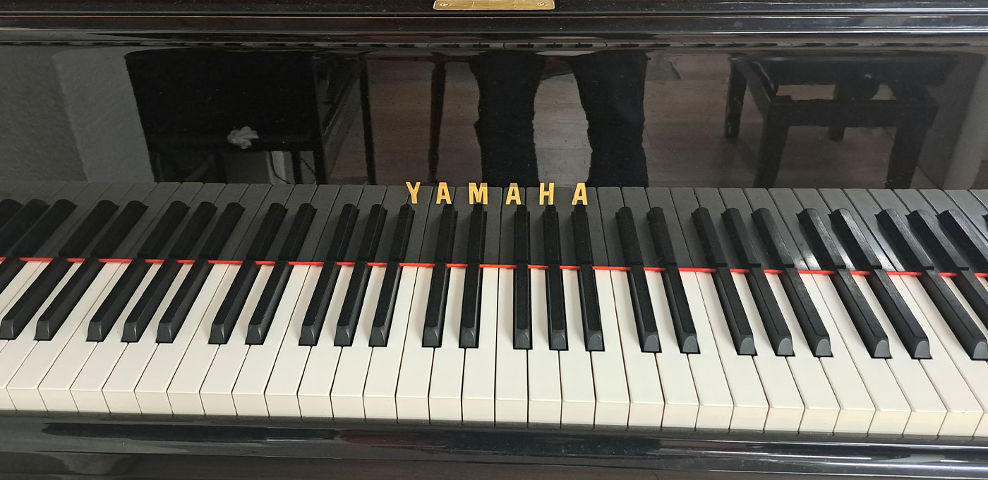 Piano YAMAHA C6 Occasion