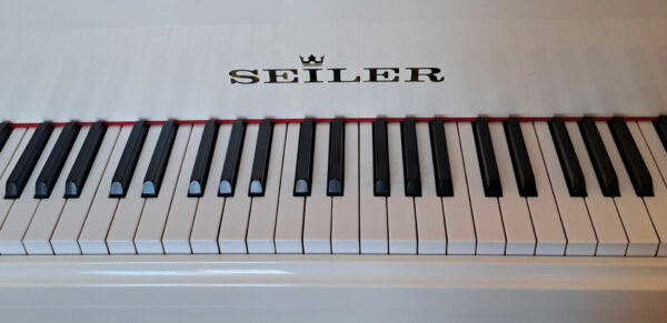 Piano SEILER blanc – Image 2